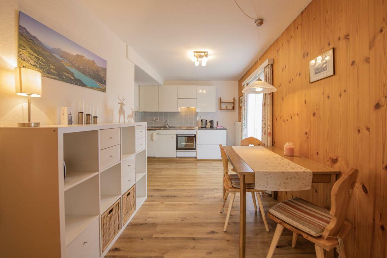 Apartament Chesa Talvo, Samedan Zewnętrze zdjęcie